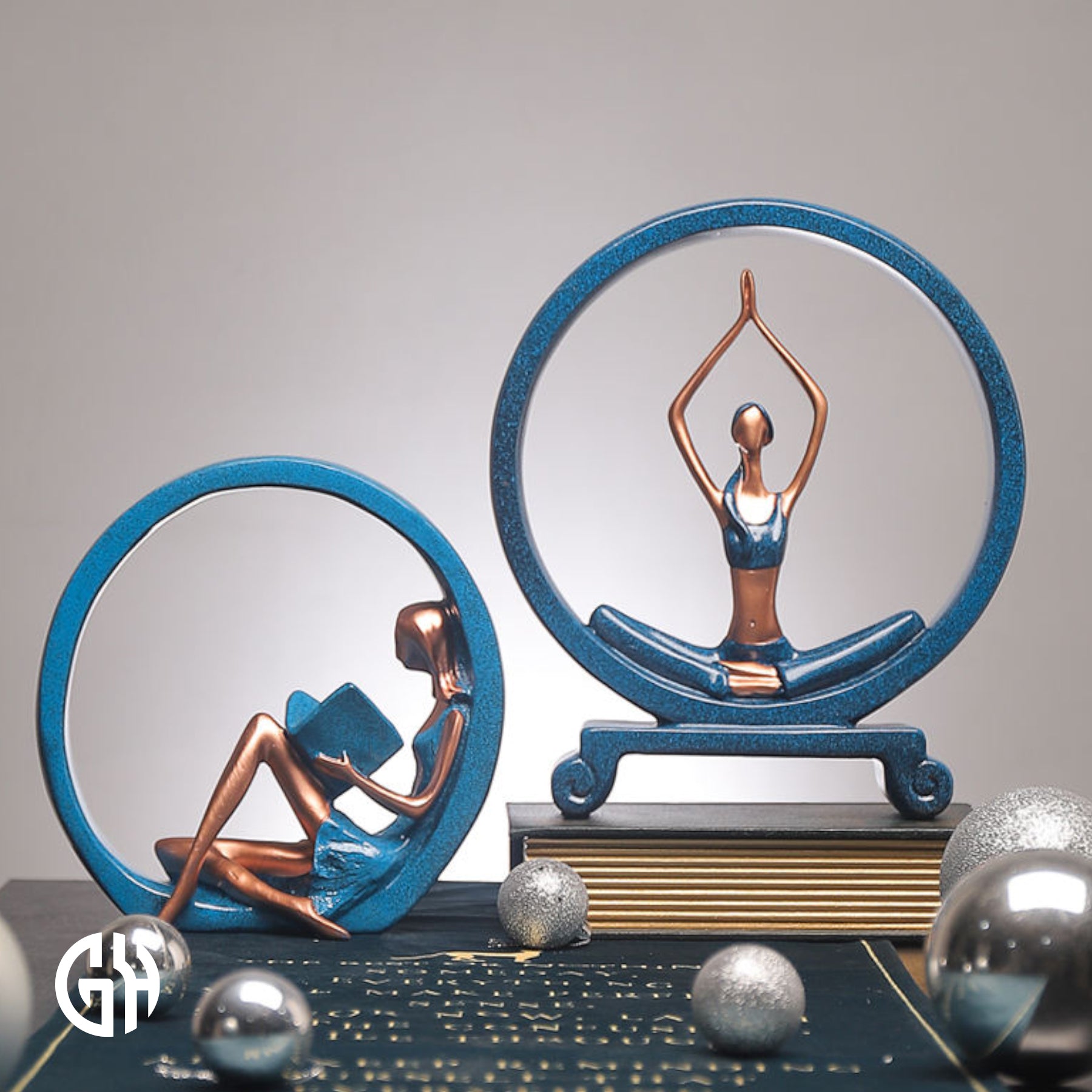 GIRL SCULPTURE FIGURINE